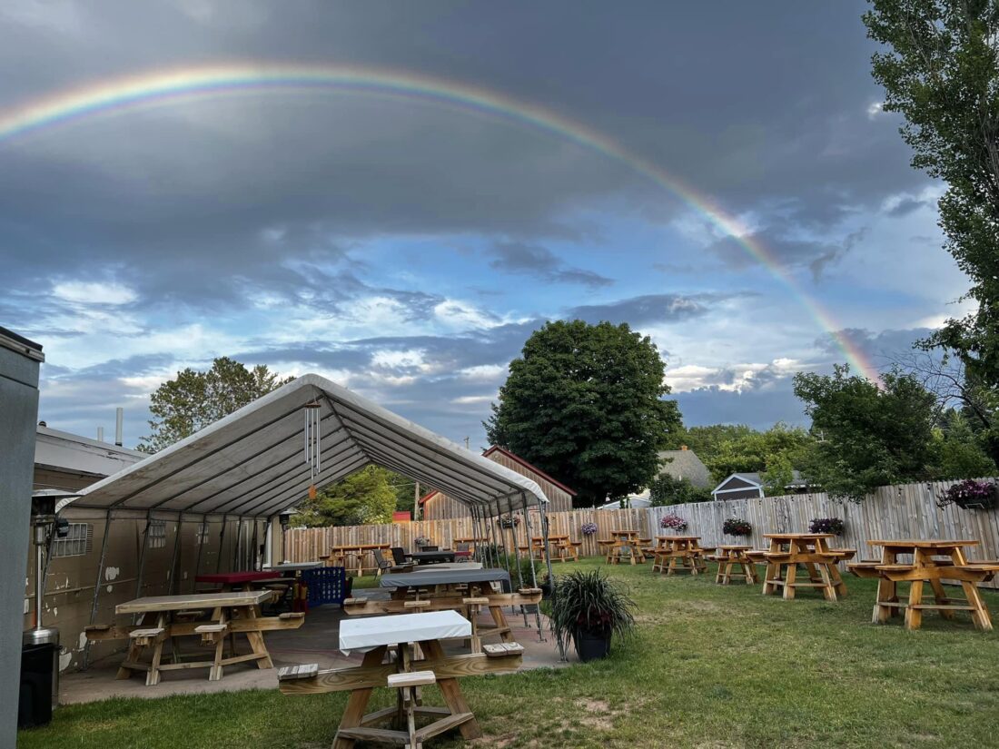 Lake Superior Smokehouse and Brewpub features largest outdoor food